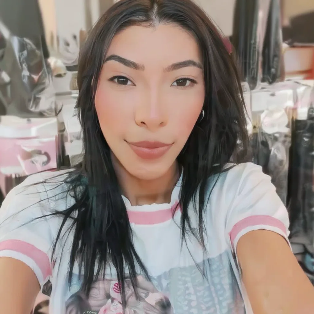Luciana, atendimento da PinkBiju